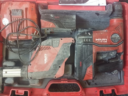 Aku vrtací kladivo Hilti TE6-A36 DRS 36V + vysavač