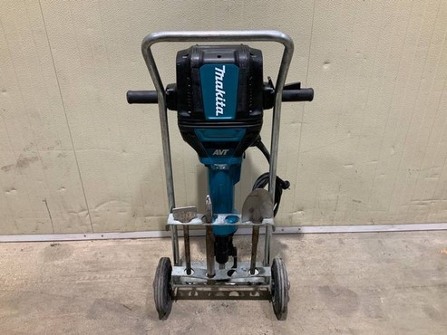 Těžké bourací kladivo Makita HM 1802