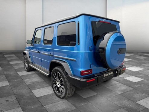 Mercedes G 500