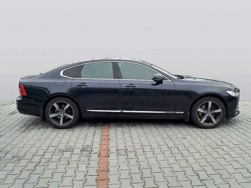 Volvo S90 černé, 4x4, automat